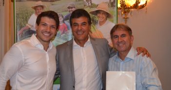 Ex-prefeito de Santa Fé ganha cargo no Governo do Estado