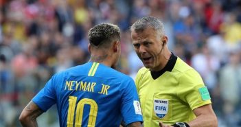 Foi suado: Brasil supera nervosismo, cai-cai da Costa Rica e vence no final