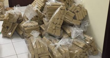 Mais de uma tonelada de maconha é apreendida em caminhão nas proximidades de Tarabai