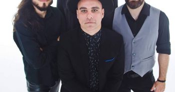 Cometz se apresenta hoje no Vitrola Bar em Londrina