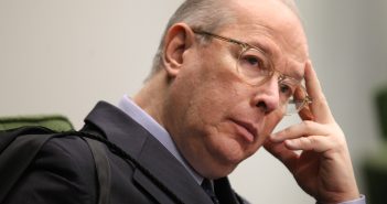 STF: Celso de Mello envia para PGR comunicação de crime atribuído a Eduardo Bolsonaro