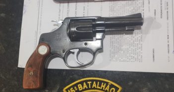 Elemento é preso e alvejado com tiro na bunda em Lupionópolis