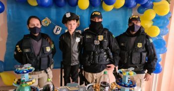 Paraná: PRF surpreende menino, de 7 anos, que tem sonho de ser policial, em festa de aniversário