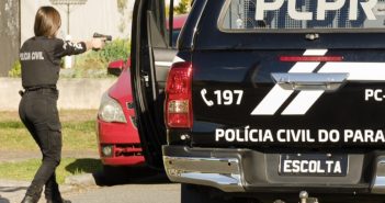 Idoso de 73 anos é preso por abusar da enteada na frente da filha no Paraná