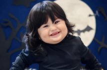 No Paraná: Bebê de 1 ano viraliza com dentes que parecem presas de vampiro